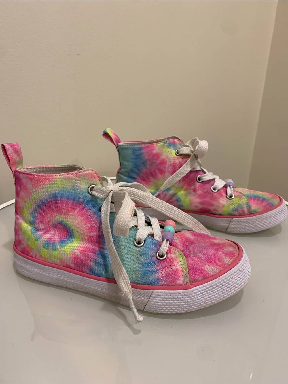 💥2/$30💥The Children's Place Size 13 Tie-Dye High-Top Sneakers